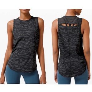 Lululemon 🍋 Sculpt Tank